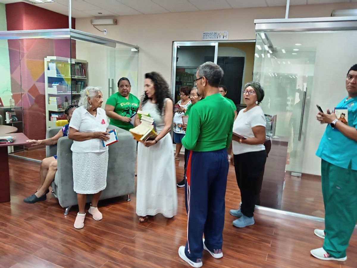 BIBLIOTECA FRANCISCO SOSA ESCALANTE RINDE HOMENAJE AL MAESTRO BRÍGIDO REDONDO