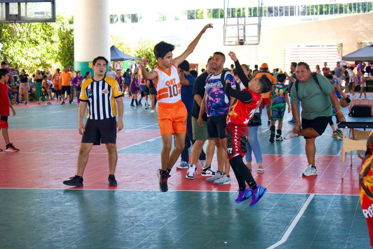 FESTIVAL REGIONAL DE MINI BÁSQUET REÚNE A MÁS DE 600 NIÑOS Y NIÑAS EN CAMPECHE