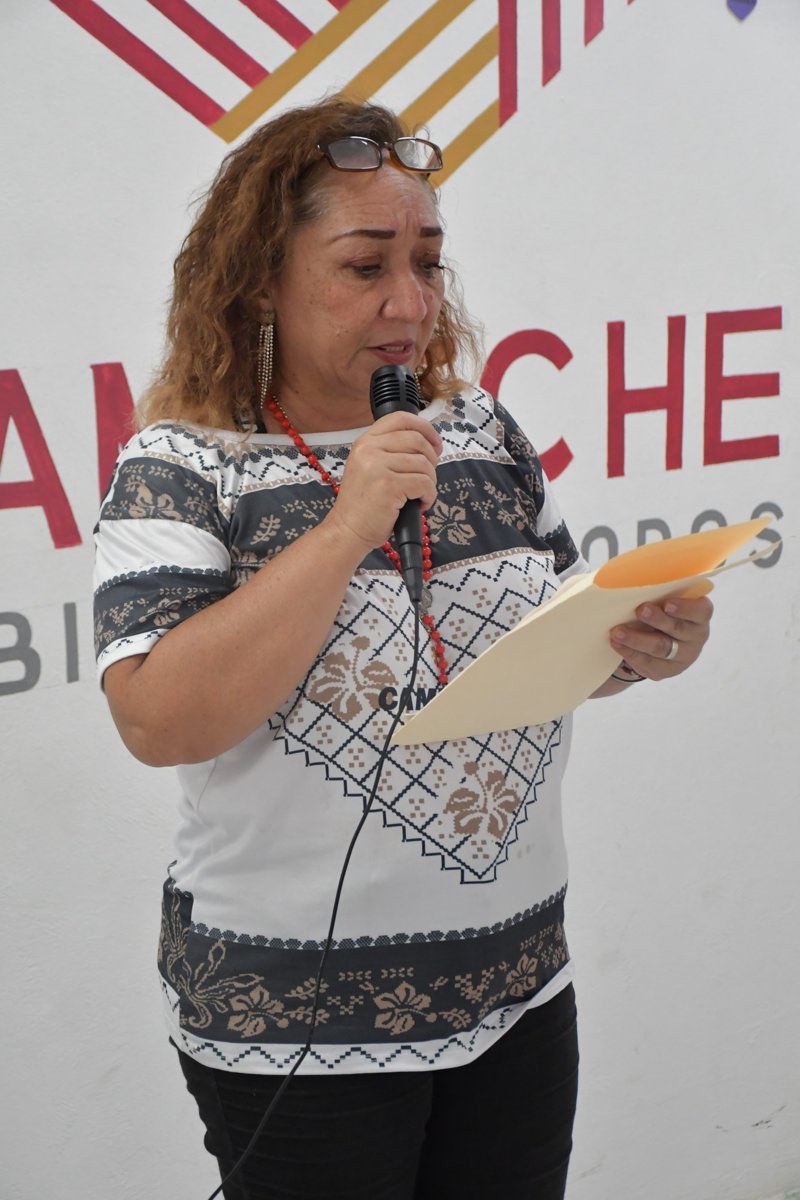 LAS VOCES DEL CUIDADO: POESÍA PARA VISIBILIZAR A QUIENES SOSTIENEN DESDE EL AMOR