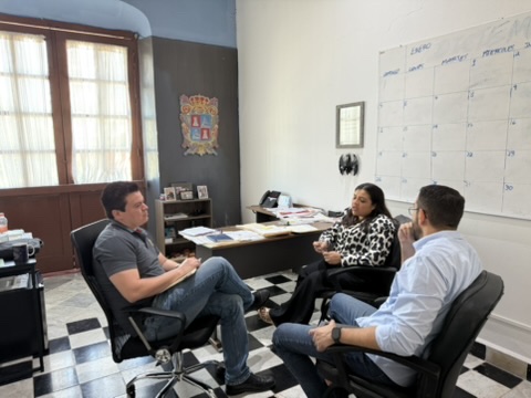 FORTALECIENDO EL TURISMO: REUNIÓN DE TRABAJO CON LA SEDUMOP
