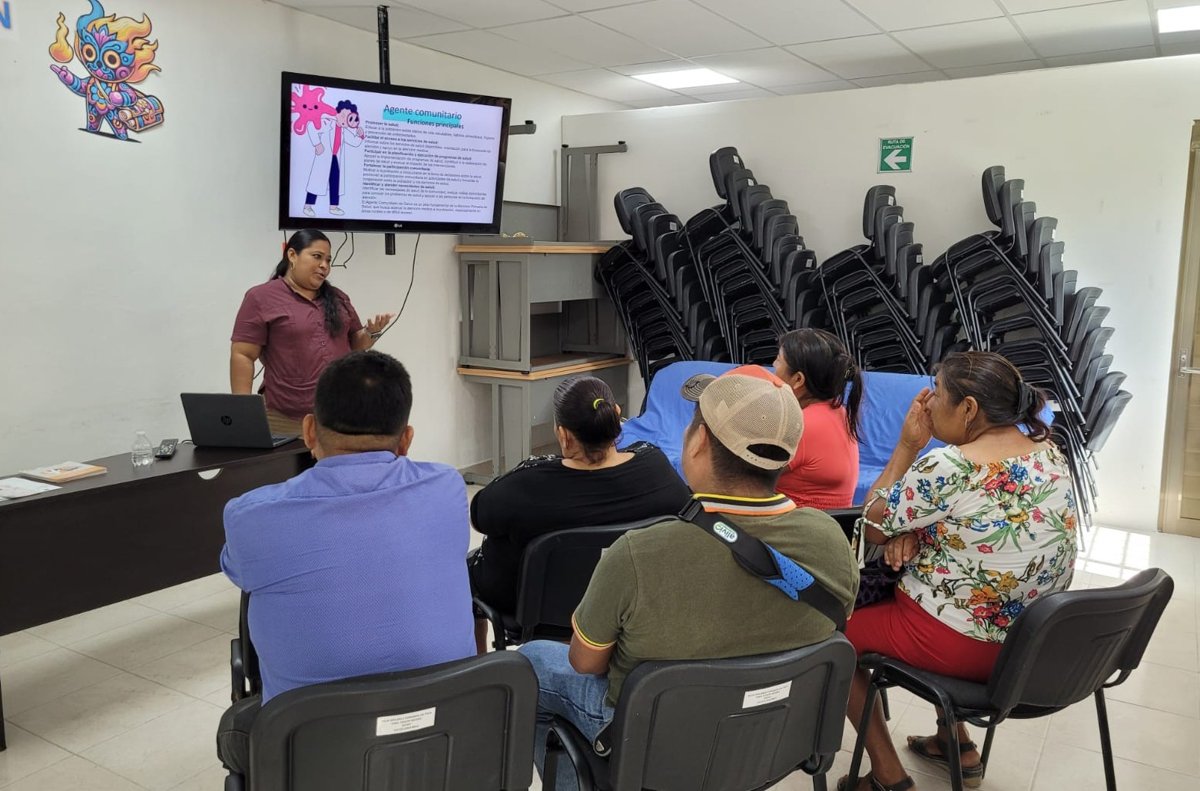 EN CANDELARIA ADIESTRAN A AGENTES COMUNITARIOS PARA DETECTAR PROBLEMAS DE SALUD MENTAL Y ADICCIONES