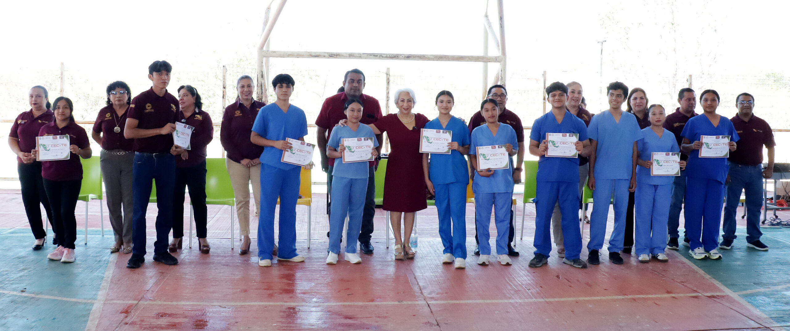 CECyTEC RECONOCE LA ENTREGA, DISCIPLINA Y EXCELENCIA DEL ALUMNADO DE POMUCH