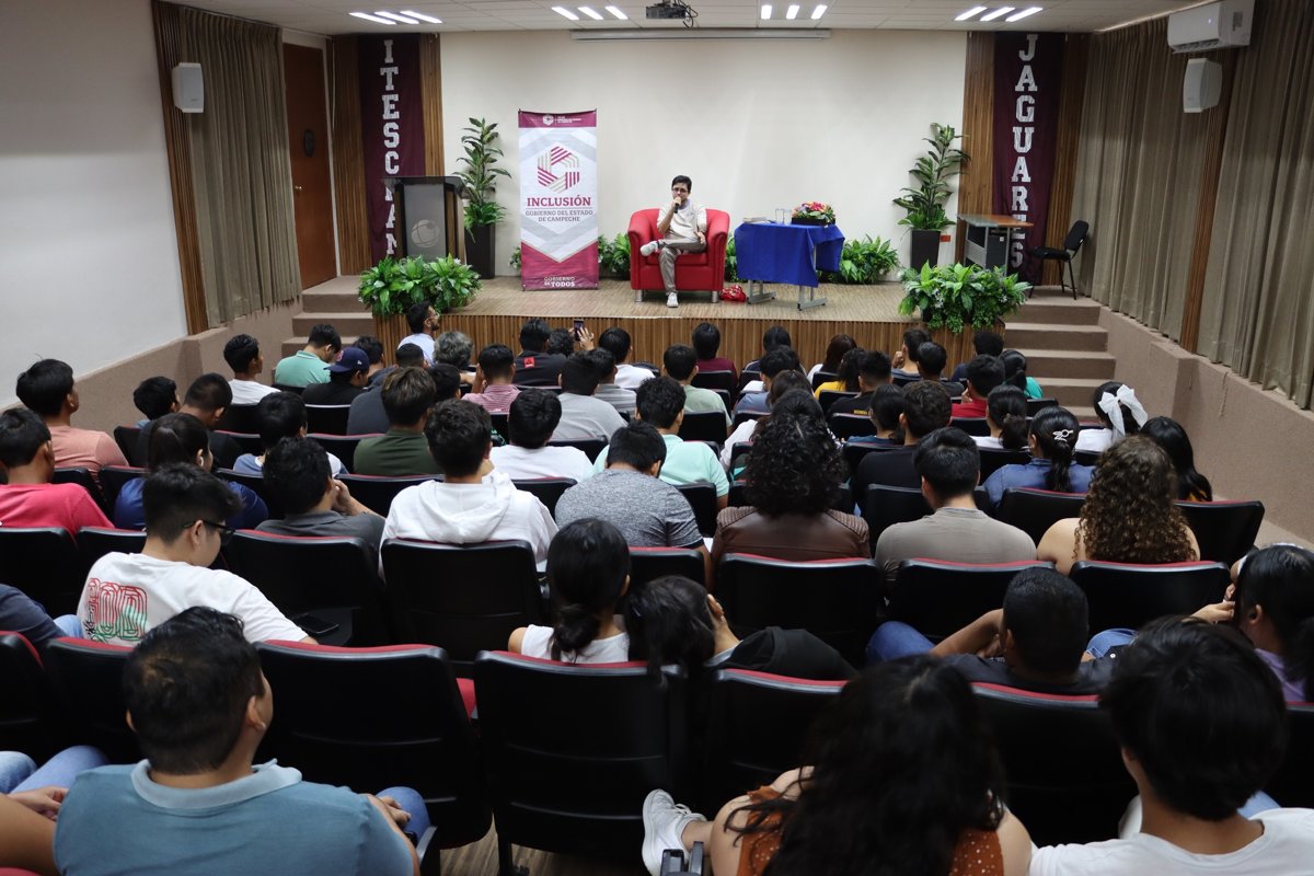 INTERCAMBIO CULTURAL CON RAÍCES MAYAS: ESTUDIANTES DE LA UNIVERSIDAD DE FLORIDA RECIBEN CURSO DE LENGUA MAYA EN CAMPECHE