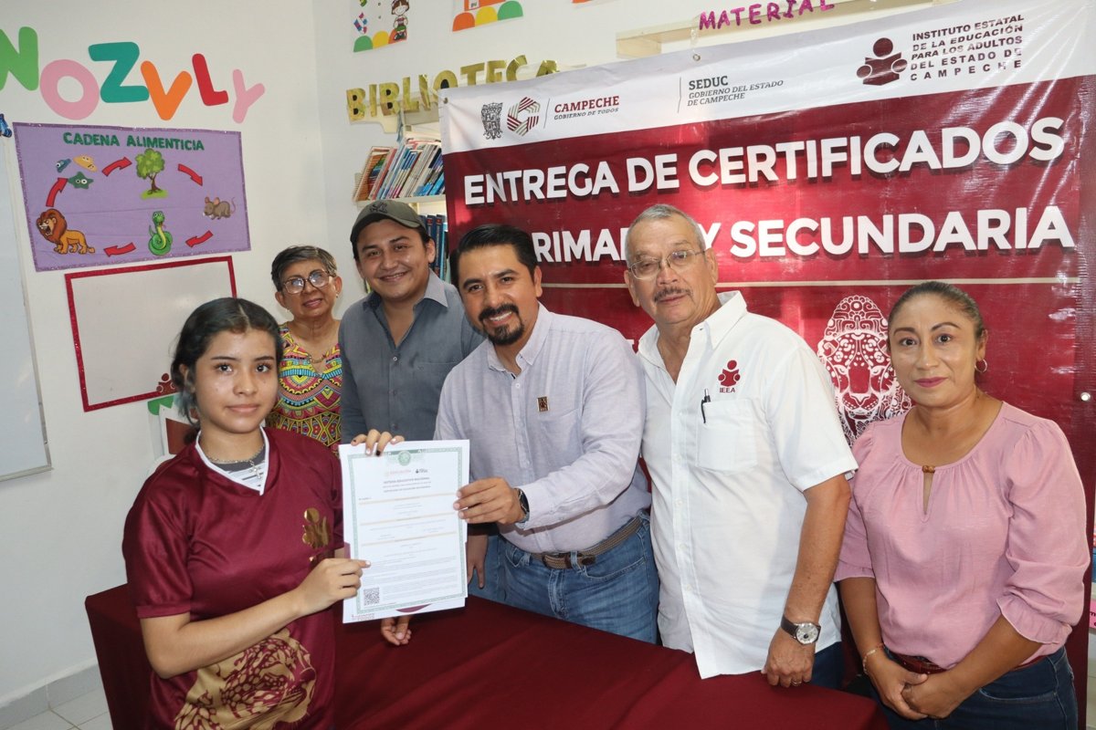 CONTINÚA LABOR EN CONJUNTO DEL IEEA Y SAMULÁ CON CONVENIO POR LA EDUCACIÓN PARA ADULTOS