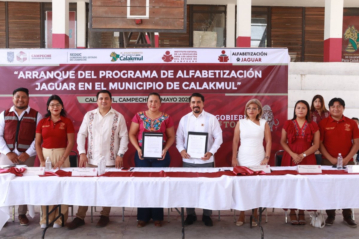 ARRANCA PROGRAMA “ALFABETIZACIÓN JAGUAR” EN CALAKMUL CON INAUGURACIÓN DE PLAZA COMUNITARIA
