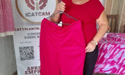 EL ICAT PLANTEL CHAMPOTÓN ENTREGA CONSTANCIAS EN LA COMUNIDAD “5 DE FEBRERO”