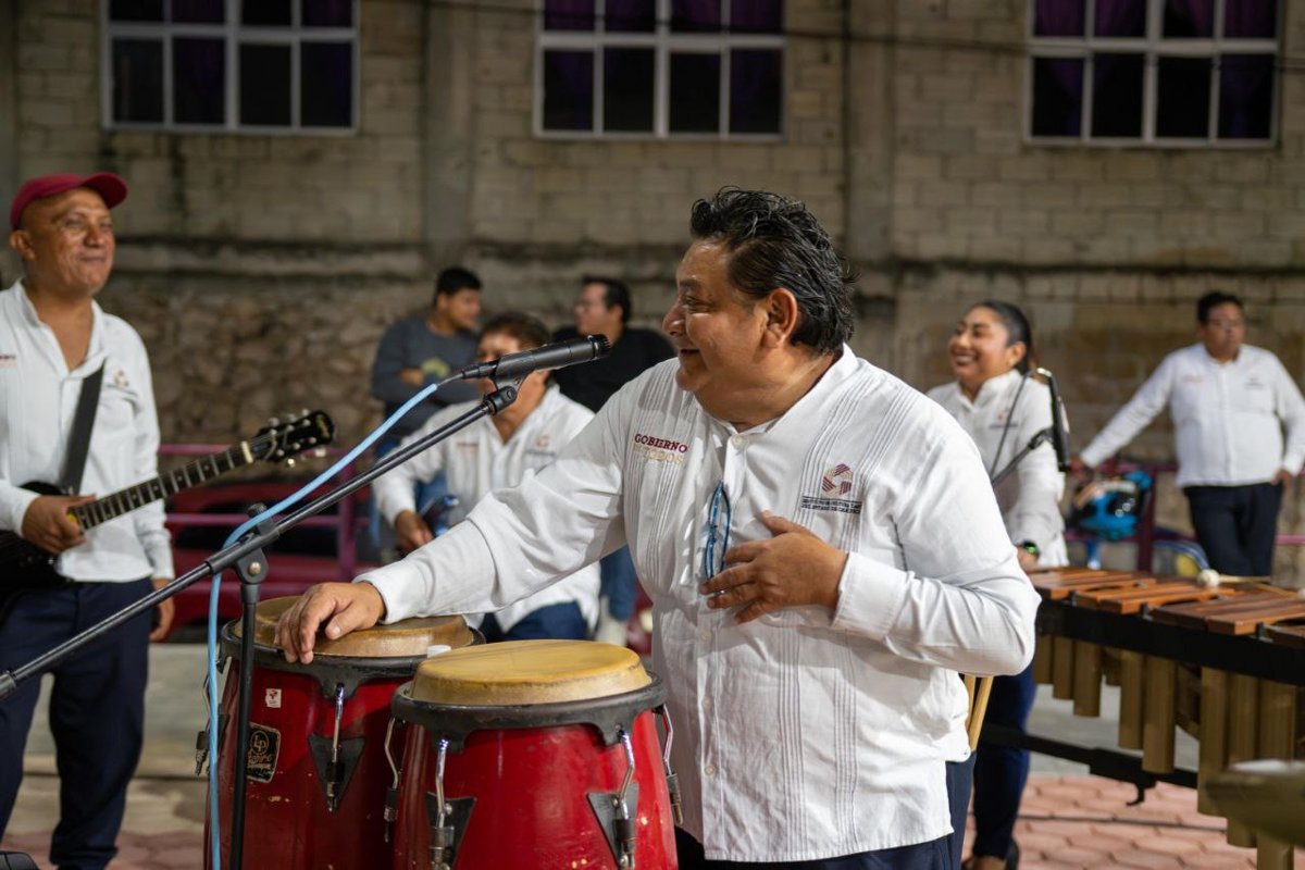 MARIMBA ALEGRA AL BARRIO KANISTÉ
