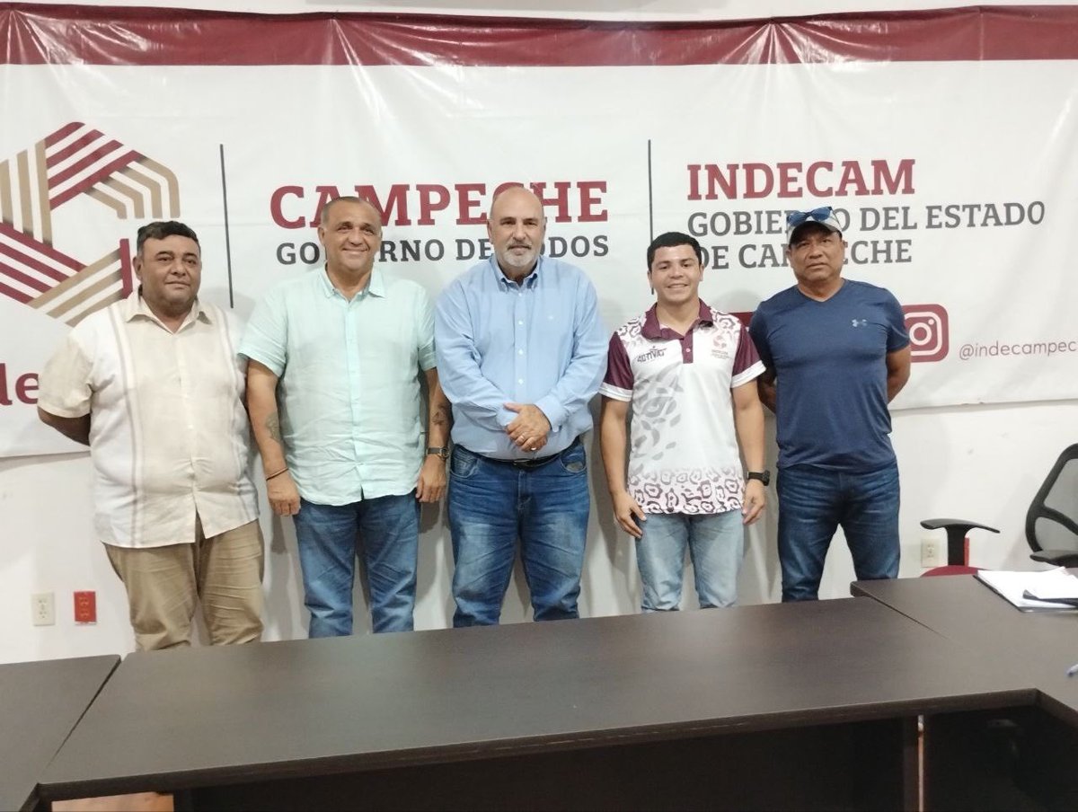 PROVECHOSA REUNIÓN DEL ALCALDE DE ESCÁRCEGA Y AUTORIDADES DEL INDECAM