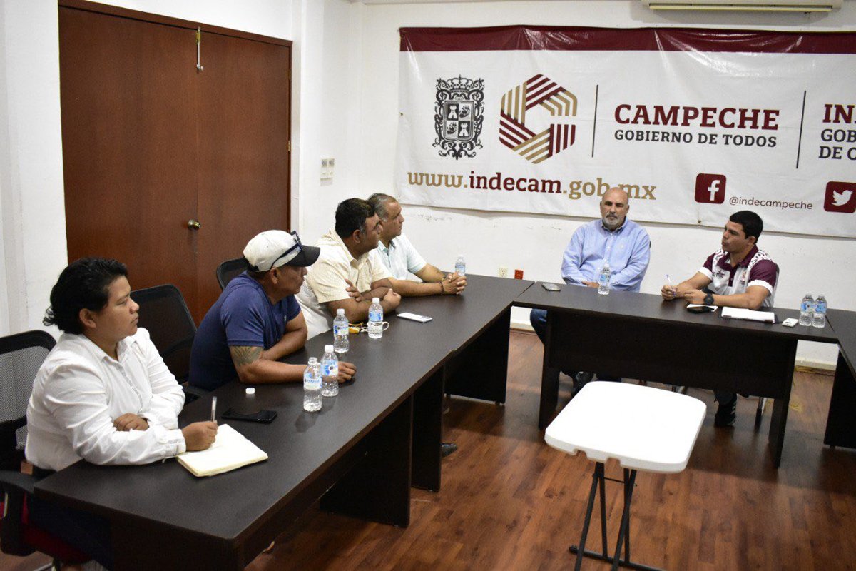 PROVECHOSA REUNIÓN DEL ALCALDE DE ESCÁRCEGA Y AUTORIDADES DEL INDECAM