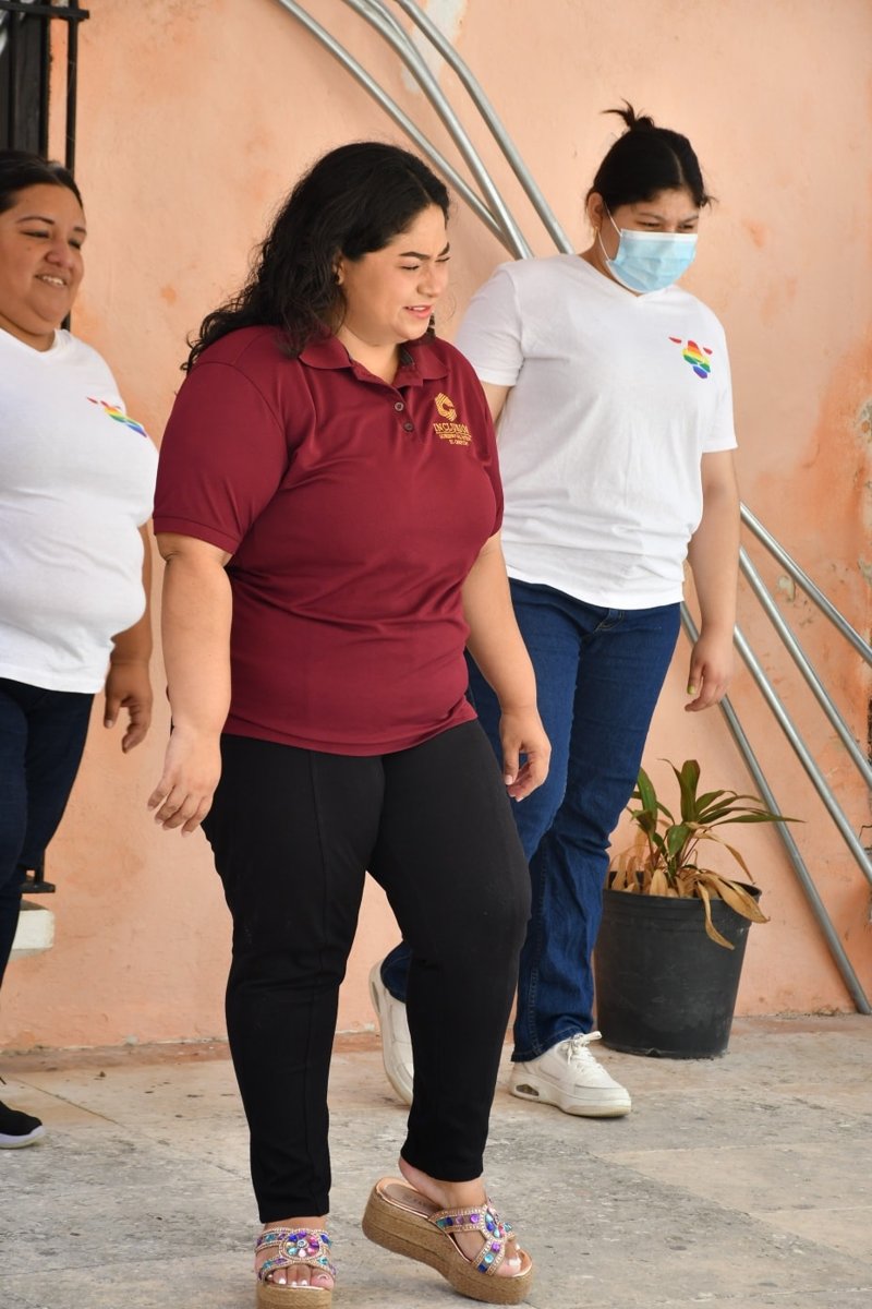 BOXEADOR CAMPECHANO IMPARTE ACTIVACIÓN FÍSICA EN LA SECRETARÍA DE INCLUSIÓN