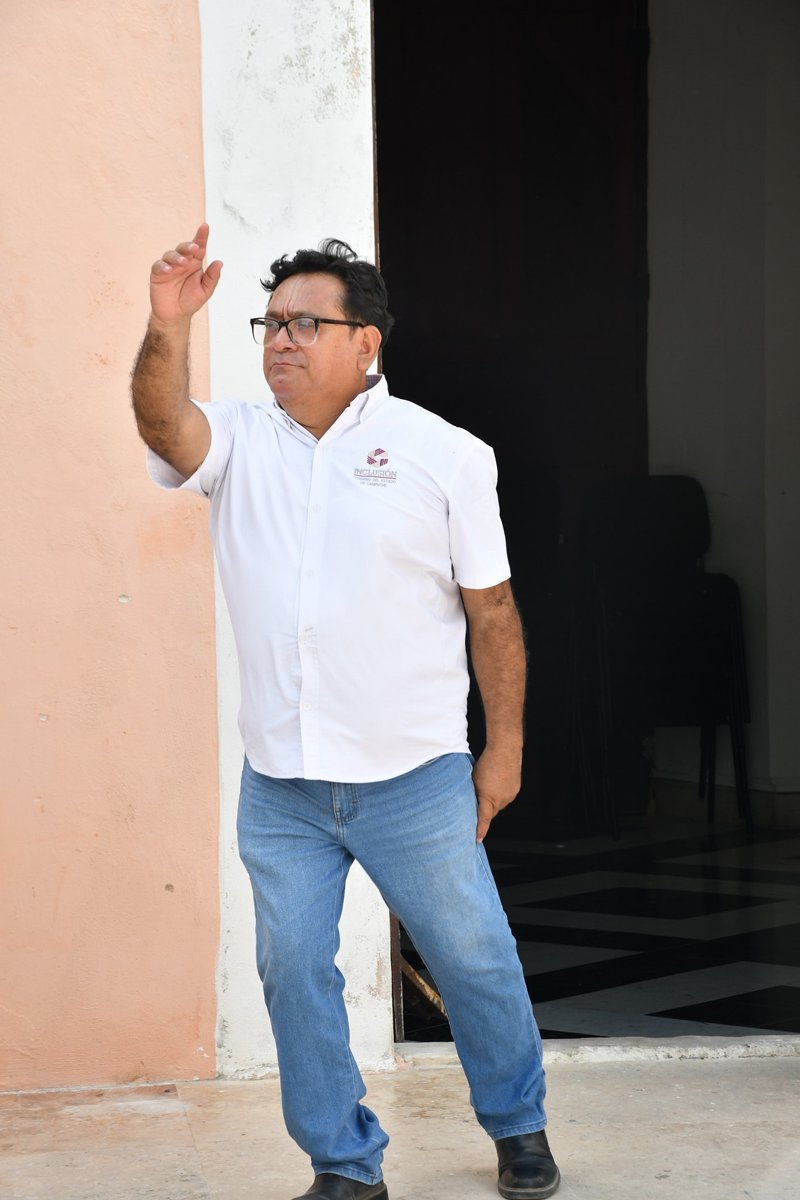 BOXEADOR CAMPECHANO IMPARTE ACTIVACIÓN FÍSICA EN LA SECRETARÍA DE INCLUSIÓN