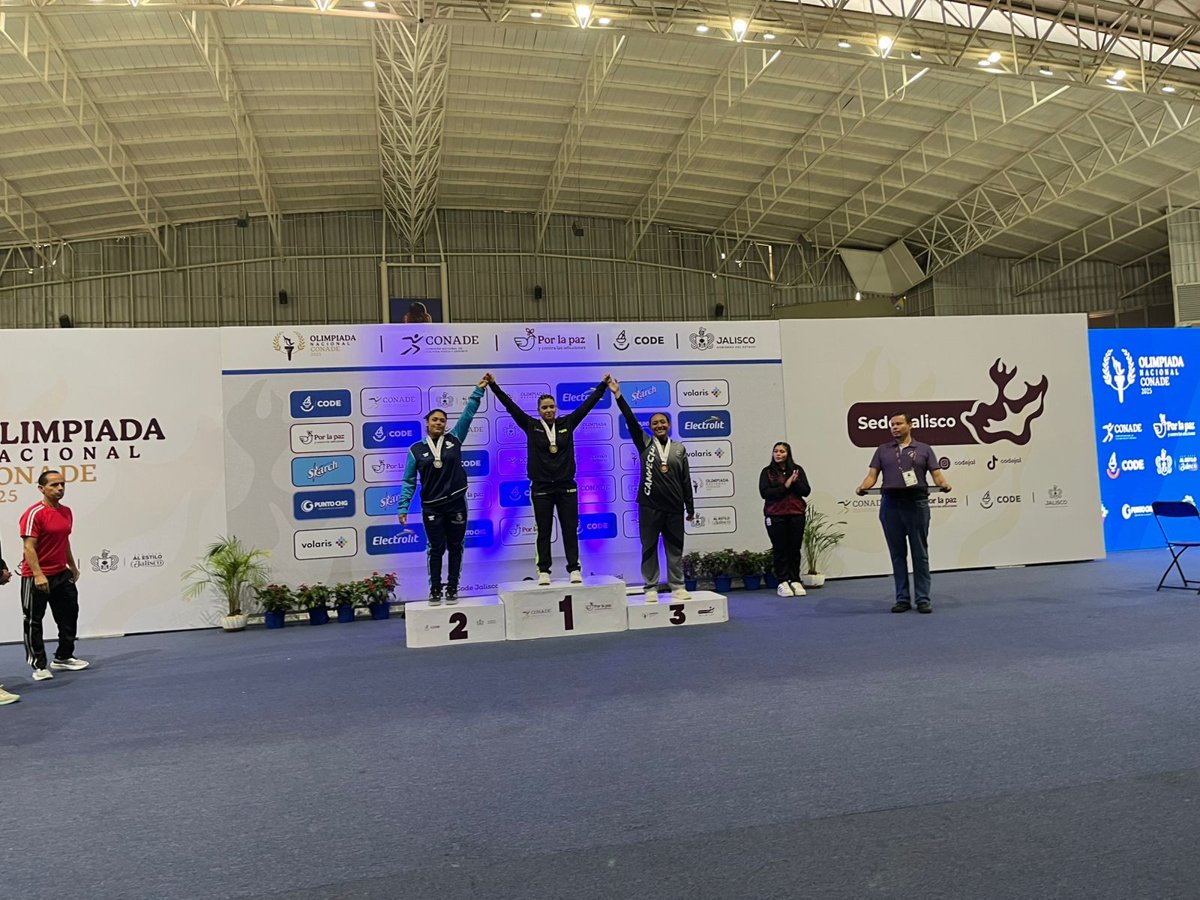 TRES MEDALLAS DE ORO PARA CARLA CUEVAS, EN LA ON DE HALTEROFILIA
