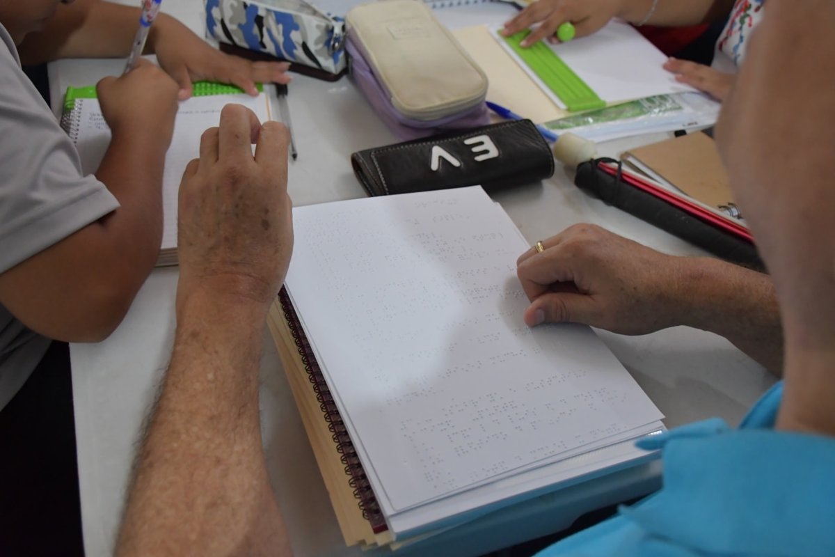 TALLER DE BISUTERÍA GRATUITO EN EL CDC LINDAVISTA DE LA SECRETARÍA DE INCLUSIÓN