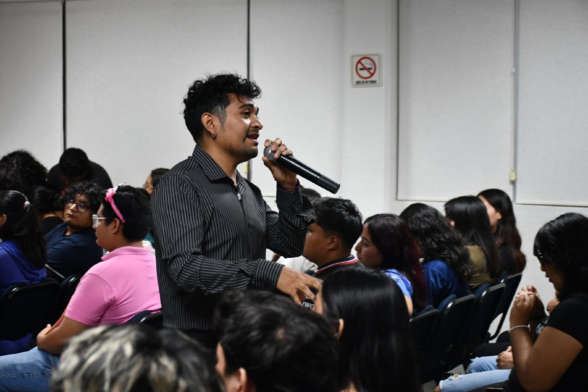 SECRETARÍA DE INCLUSIÓN IMPARTE LA CHARLA “ARMONIZACIÓN DE LA IDENTIDAD DE GÉNERO” EN LA UNIVERSIDAD AUTÓNOMA DE CAMPECHE