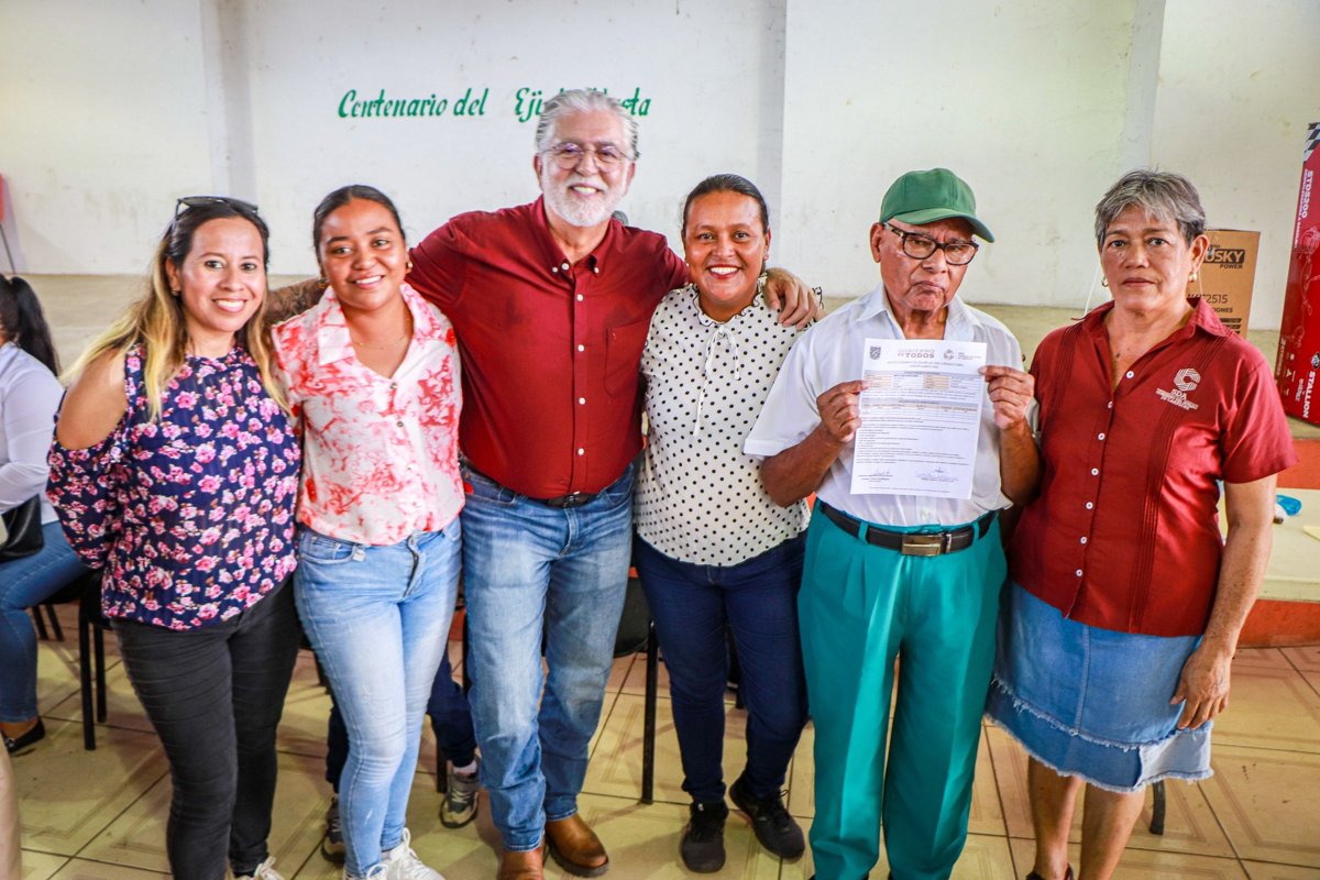 LA SDA ENTREGA SEGUROS DE VIDA A PRODUCTORES DE CARMEN