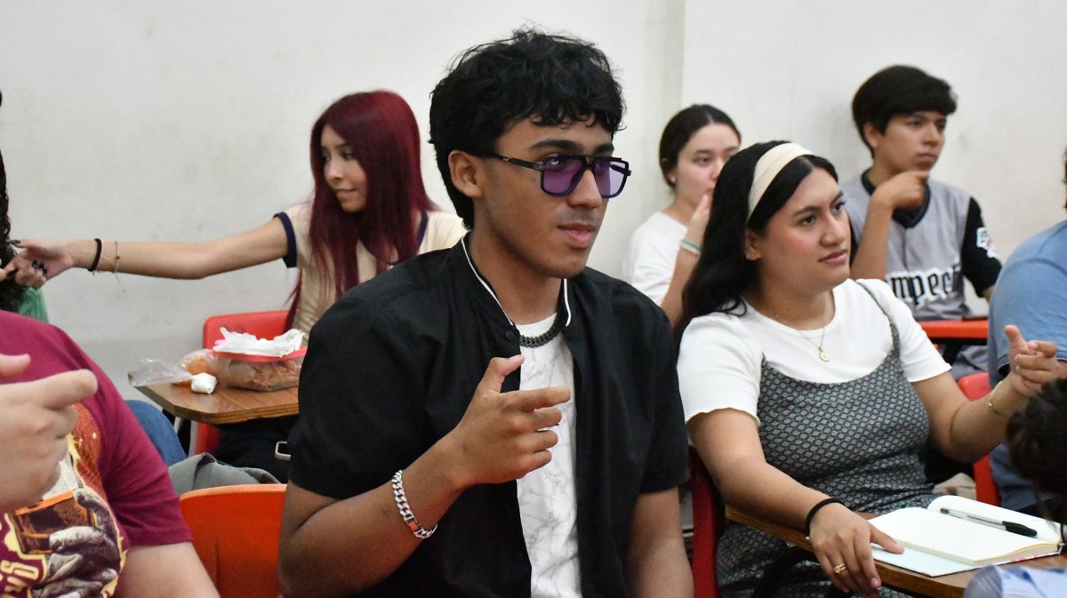 SECRETARÍA DE INCLUSIÓN PROMUEVE CAMBIO DE PERCEPCIÓN SOBRE LA DISCAPACIDAD EN EL INSTITUTO CAMPECHANO