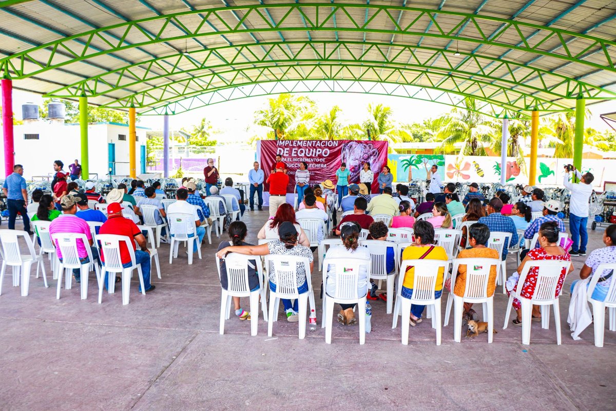 ENTREGA ROP EQUIPOS DE ORDEÑA A PRODUCTORES DE CUATRO MUNICIPIOS