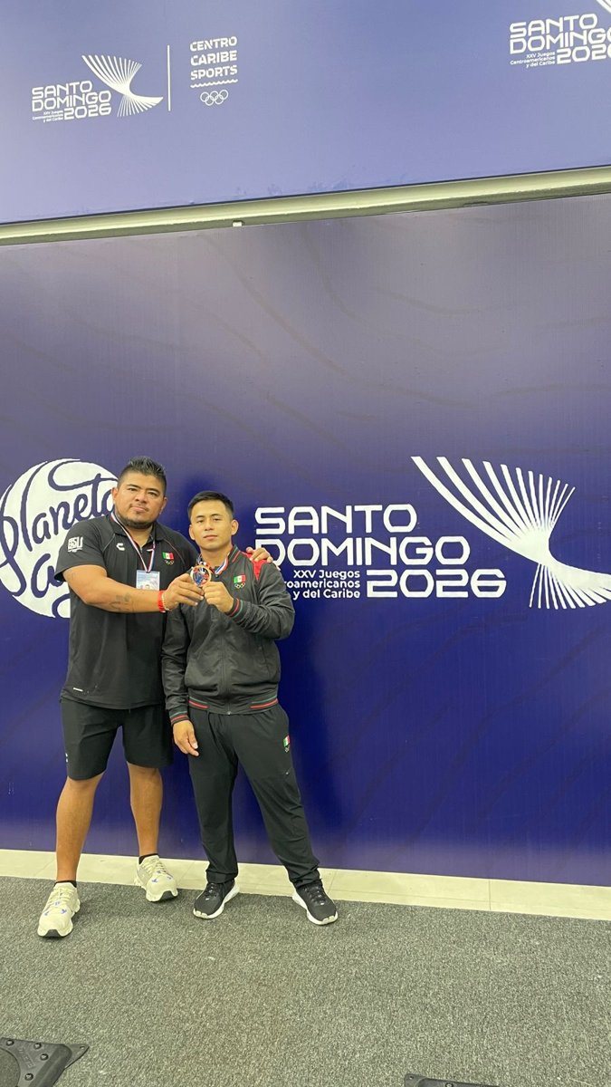 JOSÉ POOX PERALTA, BRONCE EN EL CENTROAMERICANO DE PESAS, EN DOMINICANA