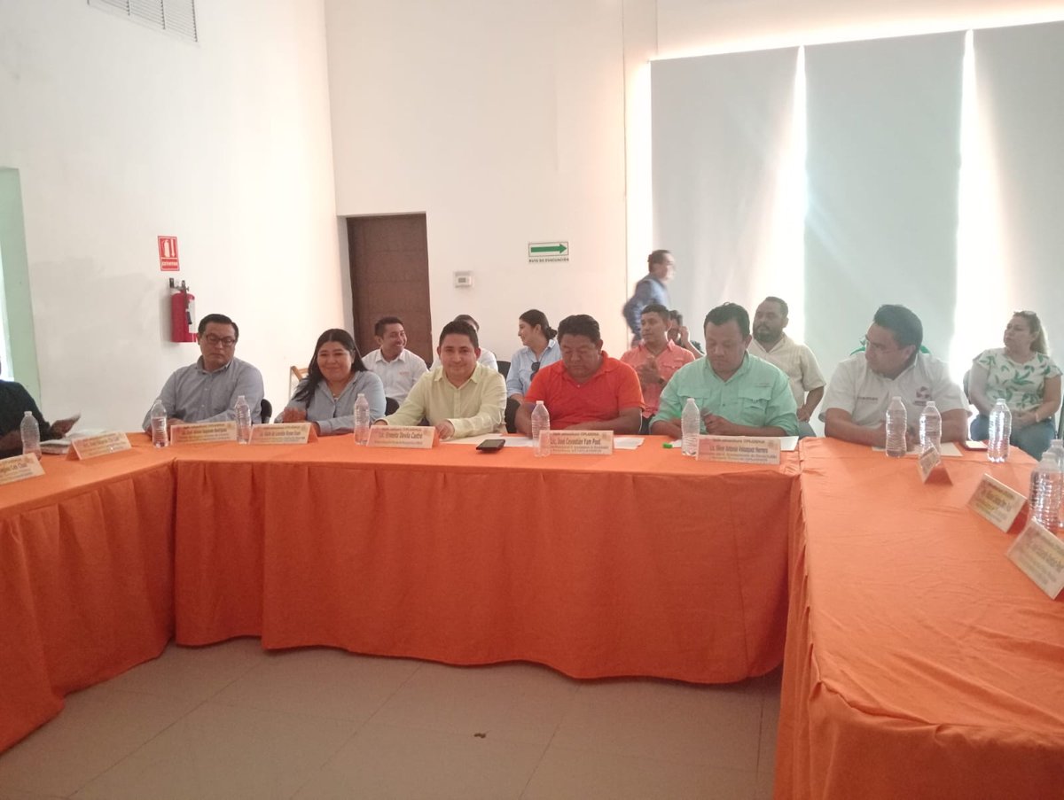 TRANSPARENCIA Y DESARROLLO EN LA SEGUNDA SESIÓN EXTRAORDINARIA DEL COPLADEMUN EN HECELCHAKÁN