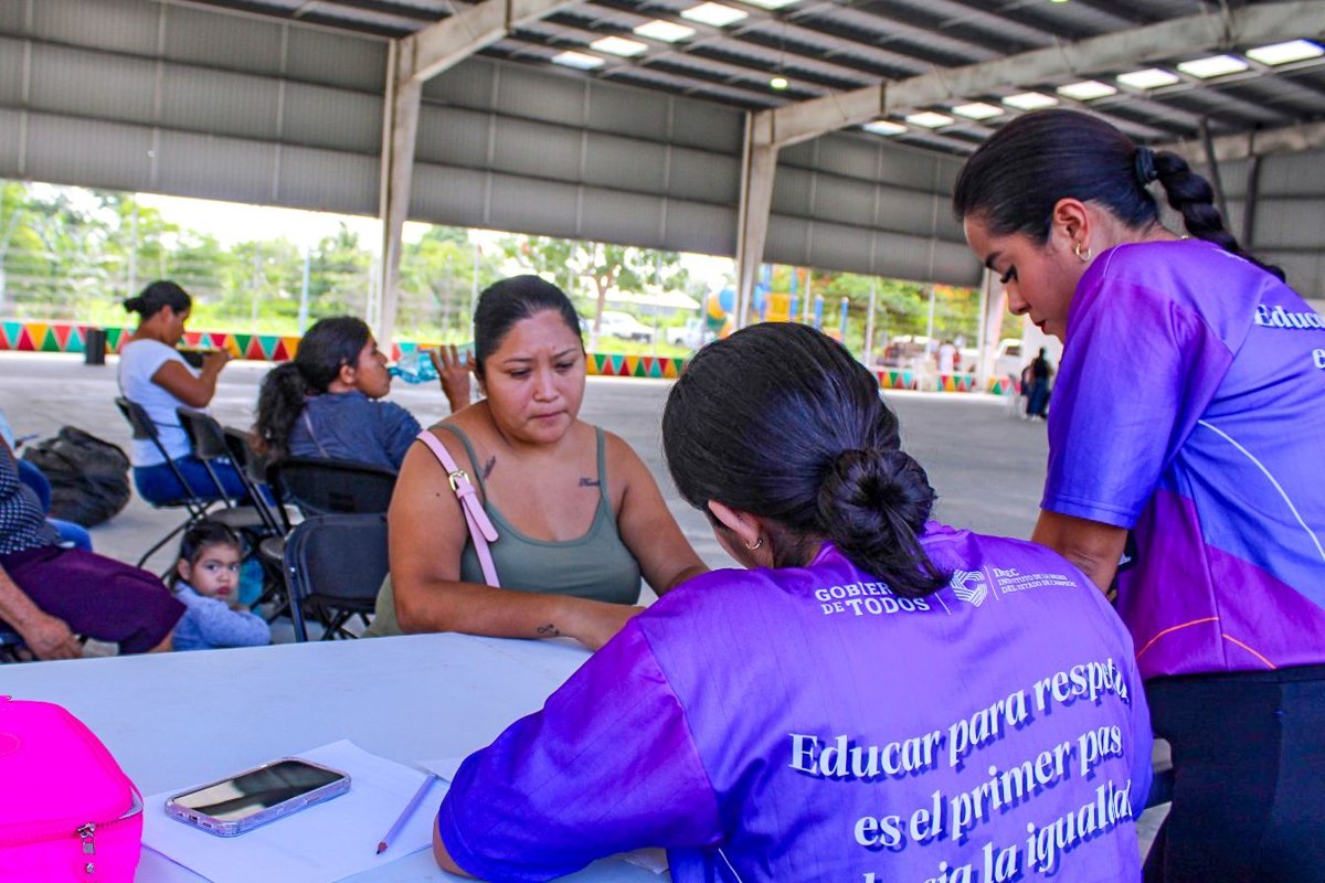 IMEC ACERCA SERVICIOS GRATUITOS A MUJERES DE SABANCUY CON EL PROGRAMA “IMEC CERCA DE TI”
