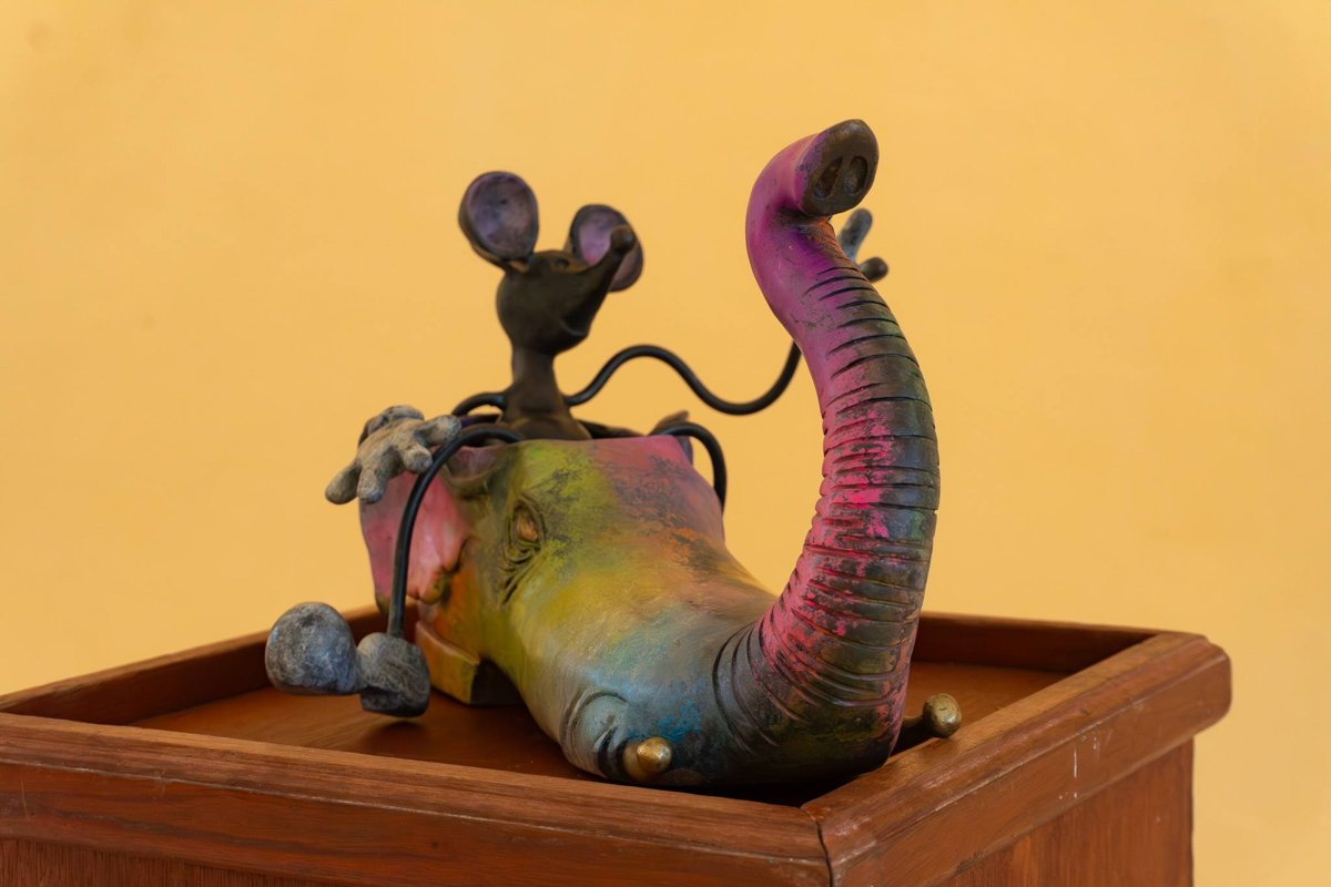 CORREDOR DE ARTE BALAM: SEMBRANDO SENSIBILIDAD Y CREATIVIDAD