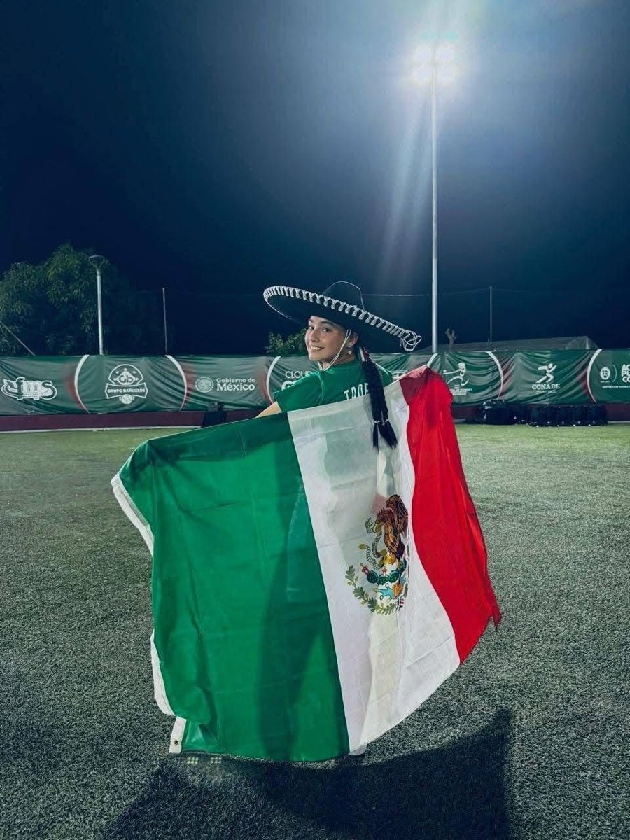 MARÍA FERNANDA TADEO, ORGULLO CAMPECHANO, LOGRA PLATA EN EL PANAMERICANO DE SOFTBOL Y CLASIFICA AL MUNDIAL