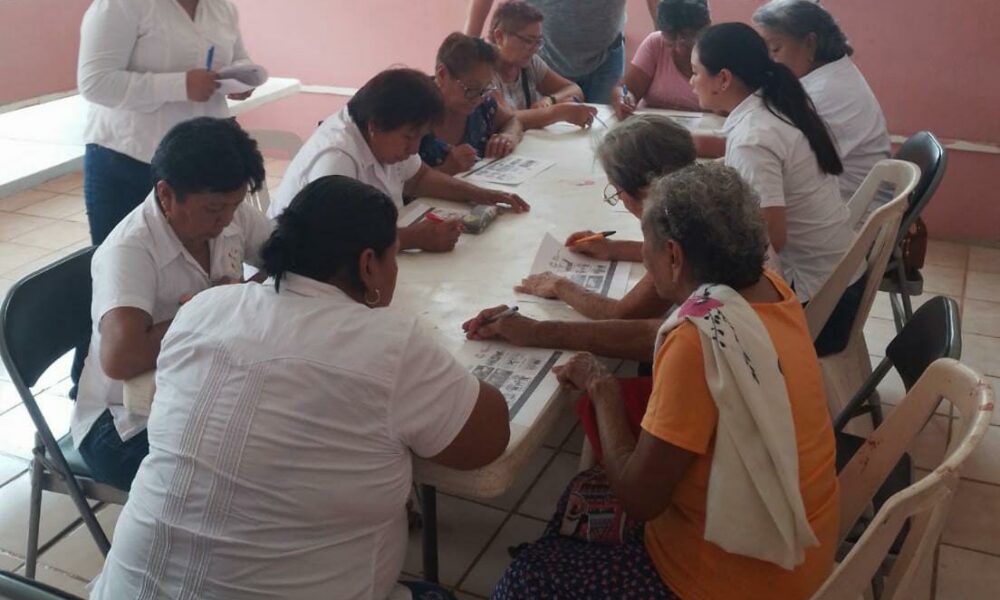 IMEC IMPARTE TALLER A MUJERES DE LA TERCERA EDAD EN LA COMUNIDAD DE TINÚN