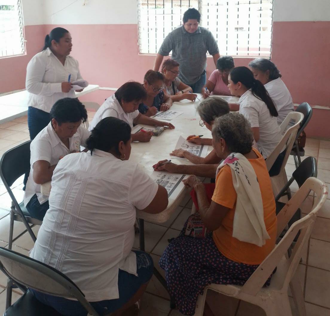 IMEC IMPARTE TALLER A MUJERES DE LA TERCERA EDAD EN LA COMUNIDAD DE TINÚN