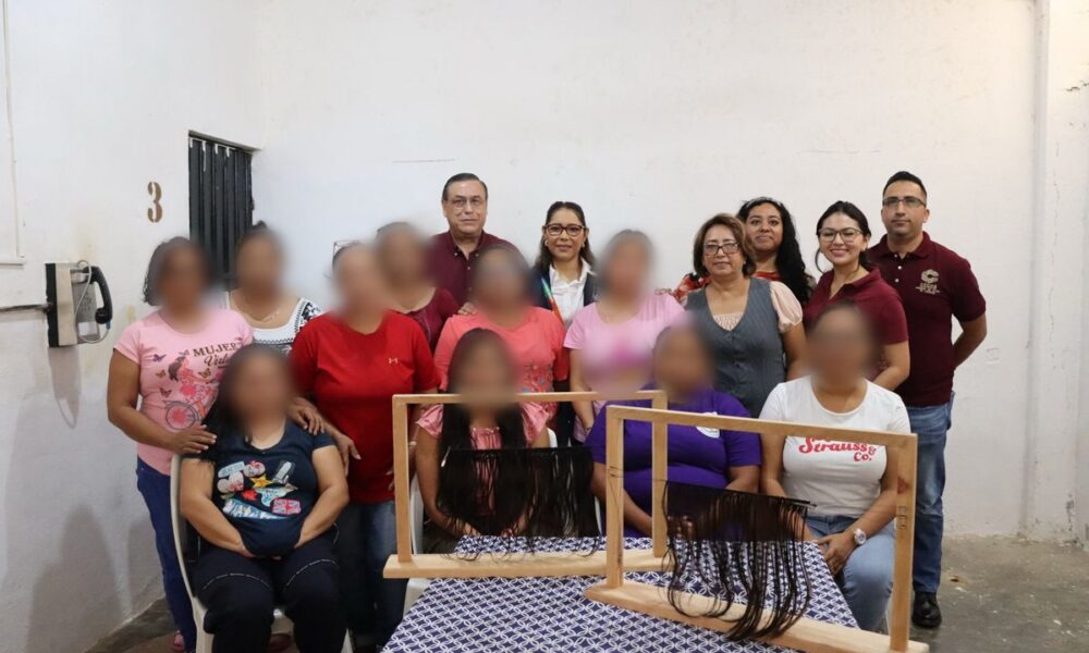 PPL ELABORAN PELUCAS ONCOLÓGICAS PARA MUJERES CON CÁNCER