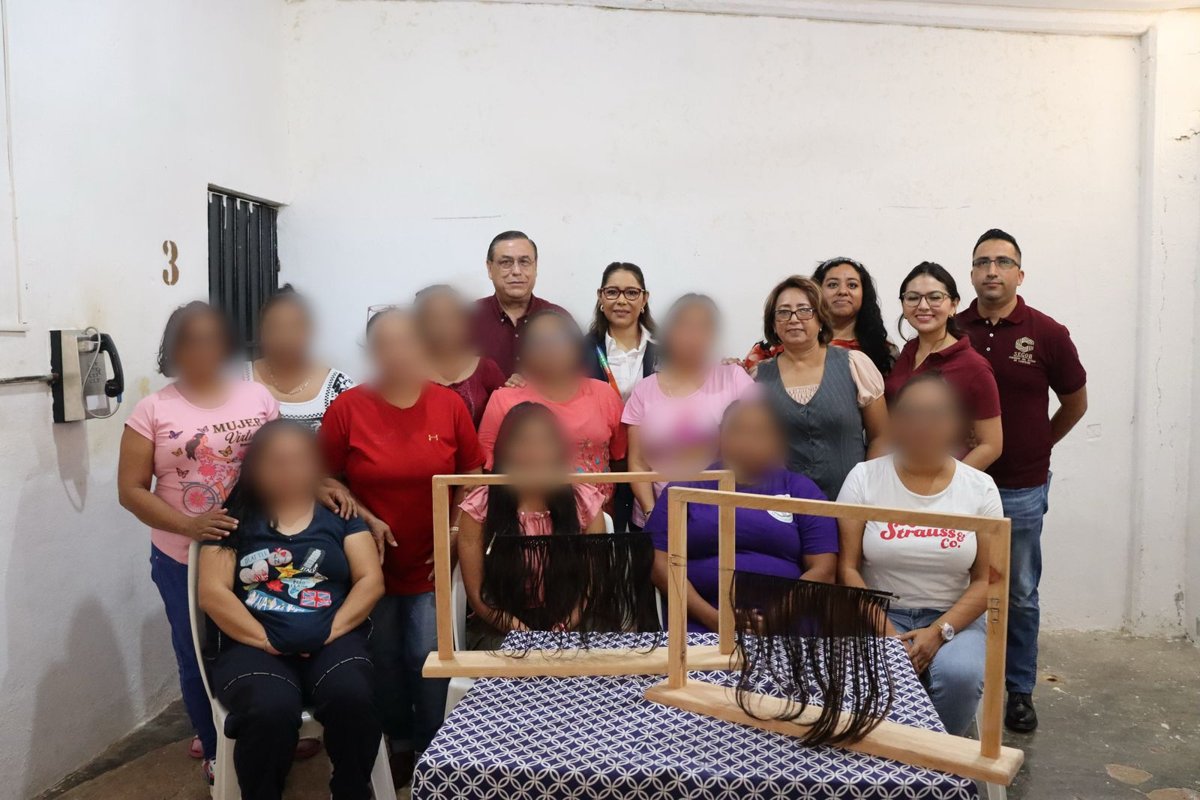 PPL ELABORAN PELUCAS ONCOLÓGICAS PARA MUJERES CON CÁNCER