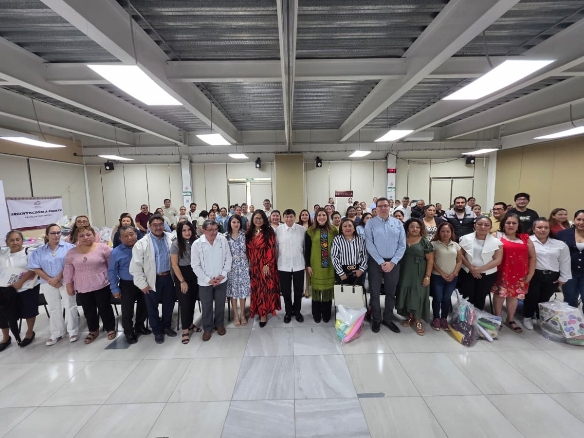 ENTREGA DE EQUIPAMIENTO Y MATERIAL DIDÁCTICO A AGENTES EDUCATIVOS DE EDUCACIÓN INICIAL