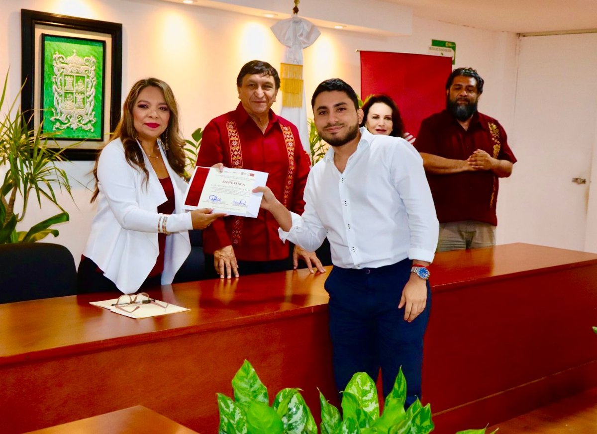 ENTREGA DE CONSTANCIAS DEL DIPLOMADO DE GESTION DOCUMENTAL Y ADMINISTRACIÓN DE ARCHIVOS A SERVIDORES PÚBLICOS DE LA SEDUC