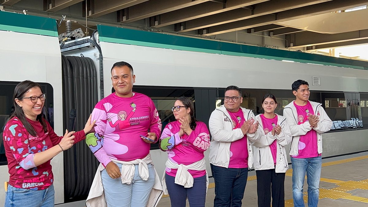 PRIMERA DELEGACIÓN DE EMBAJADORES POR LA EDUCACIÓN VIAJA A IRLANDA PARA CAPACITACIÓN INTERNACIONAL EN INGLÉS