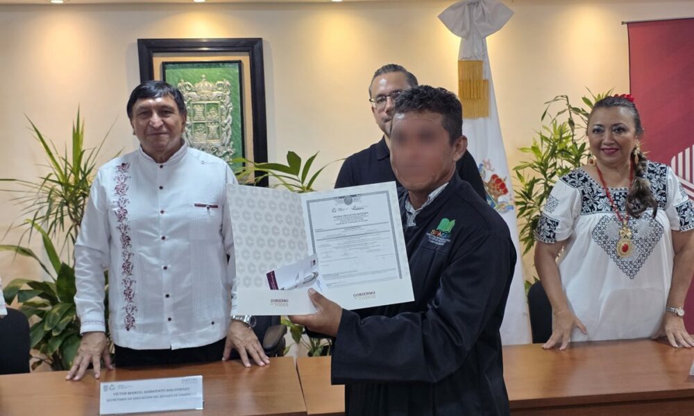 EDUCACIÓN, HERRAMIENTA FUNDAMENTAL PARA LA REINSERCIÓN SOCIAL: VÍCTOR SARMIENTO MALDONADO