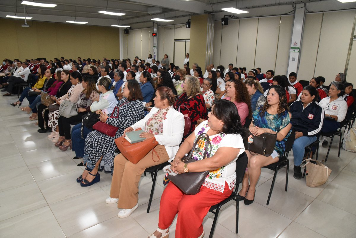 LA SEDUC REALIZA CONFERENCIA SOBRE PAULO FREIRE Y LA NUEVA ESCUELA MEXICANA