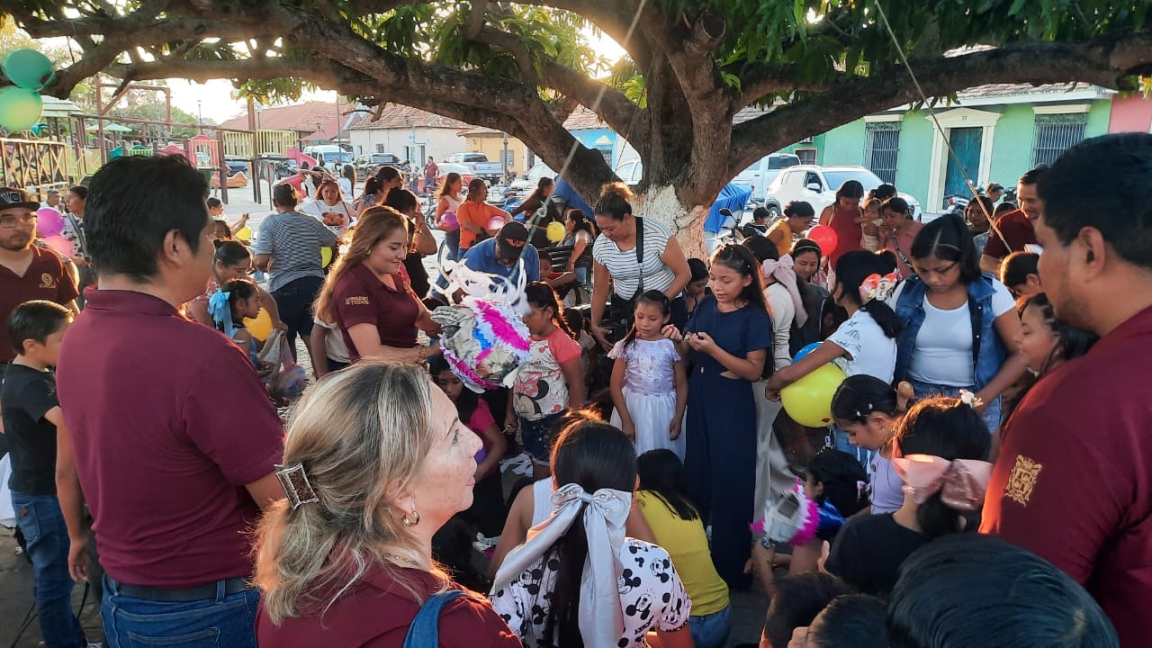 FESTEJO DEL DÍA DEL NIÑO EN PALIZADA: UN EVENTO LLENO DE ALEGRÍA Y SONRISAS EN UN AMBIENTE LLENO DE ALEGRÍA, COLORES Y EMOCIONES, EL ICAT ACCIÓN MÓVIL DEL MUNICIPIO DE PALIZADA CELEBRÓ CON ENTUSIASMO EL DÍA DEL NIÑO EN L