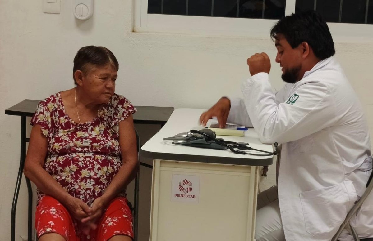 BECARIOS DE LA FUNDACIÓN PABLO GARCÍA RETRIBUYEN CON ACCIONES A FAVOR DE CAMPECHE