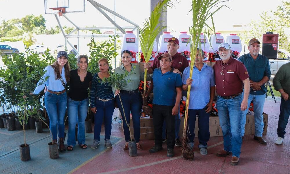 GOBIERNO DE TODOS BENEFICIA A PRODUCTORES EN ESCÁRCEGA