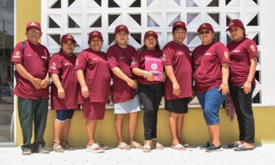 BIENESTAR ENTREGA DE KITS DE LIMPIEZA Y APOYOS PARA REMODELAR ESPACIOS PÚBLICOS EN COMUNIDADES DE HOPELCHÉN