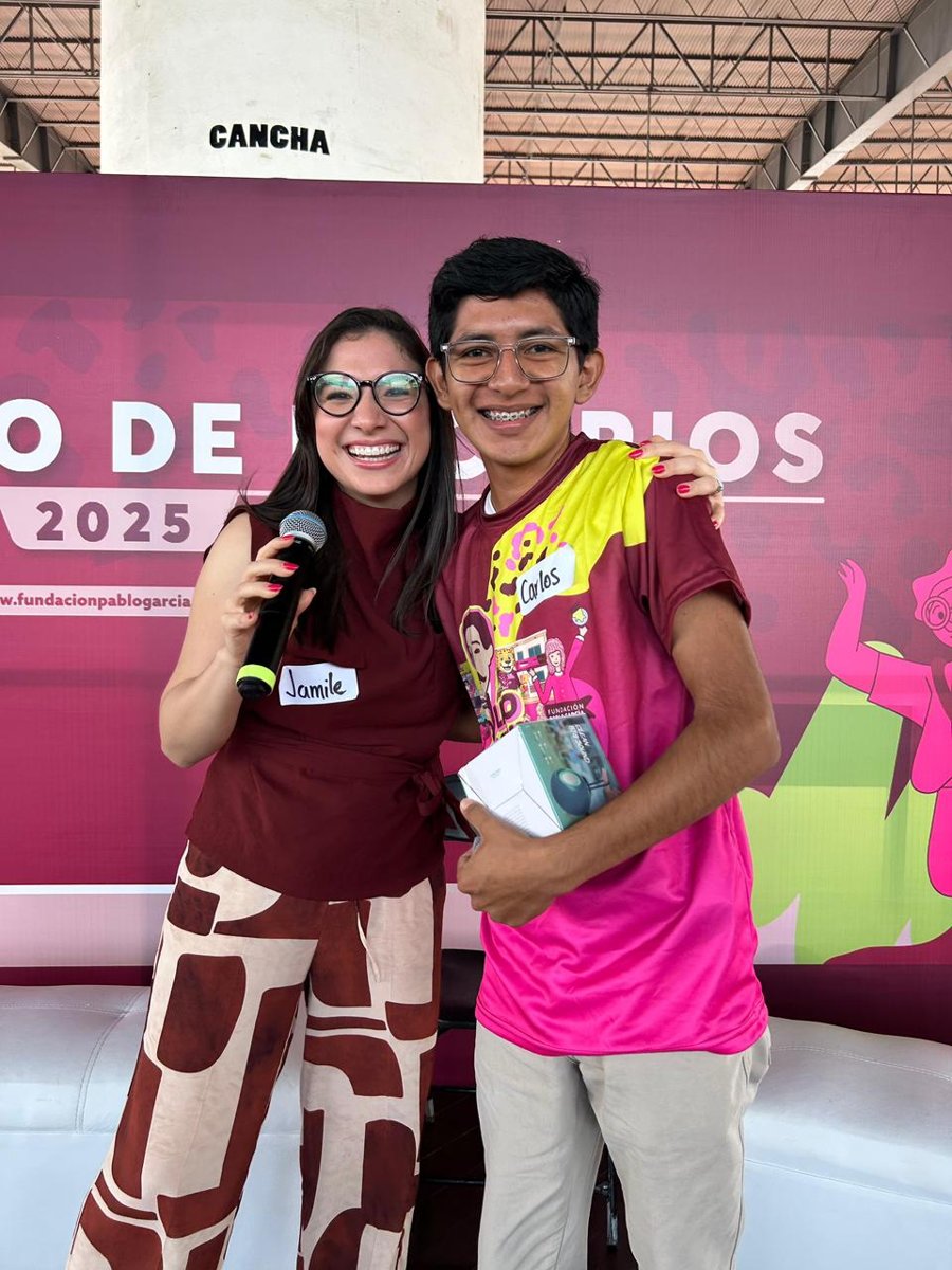JUVENTUD CAMPECHANA SE REÚNE EN EL ENCUENTRO DE BECARIOS 2025