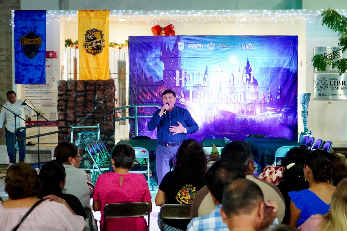 FESTIVAL NAVIDEÑO EN EL CENTRO DE DESARROLLO COMUNITARIO DIF PILARES SIGLO XXI