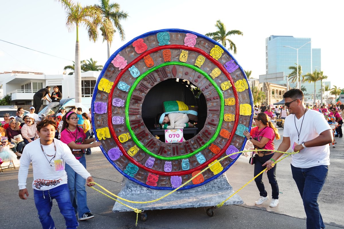 ALEGRÍA, COLOR Y CREATIVIDAD SE HICIERON PRESENTES EN LA EDICIÓN 65 DEL CORSO INFANTIL