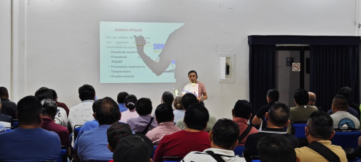ARTEC CERTIFICA A 64 CONDUCTORES DEL TRANSPORTE PÚBLICO EN CAMPECHE