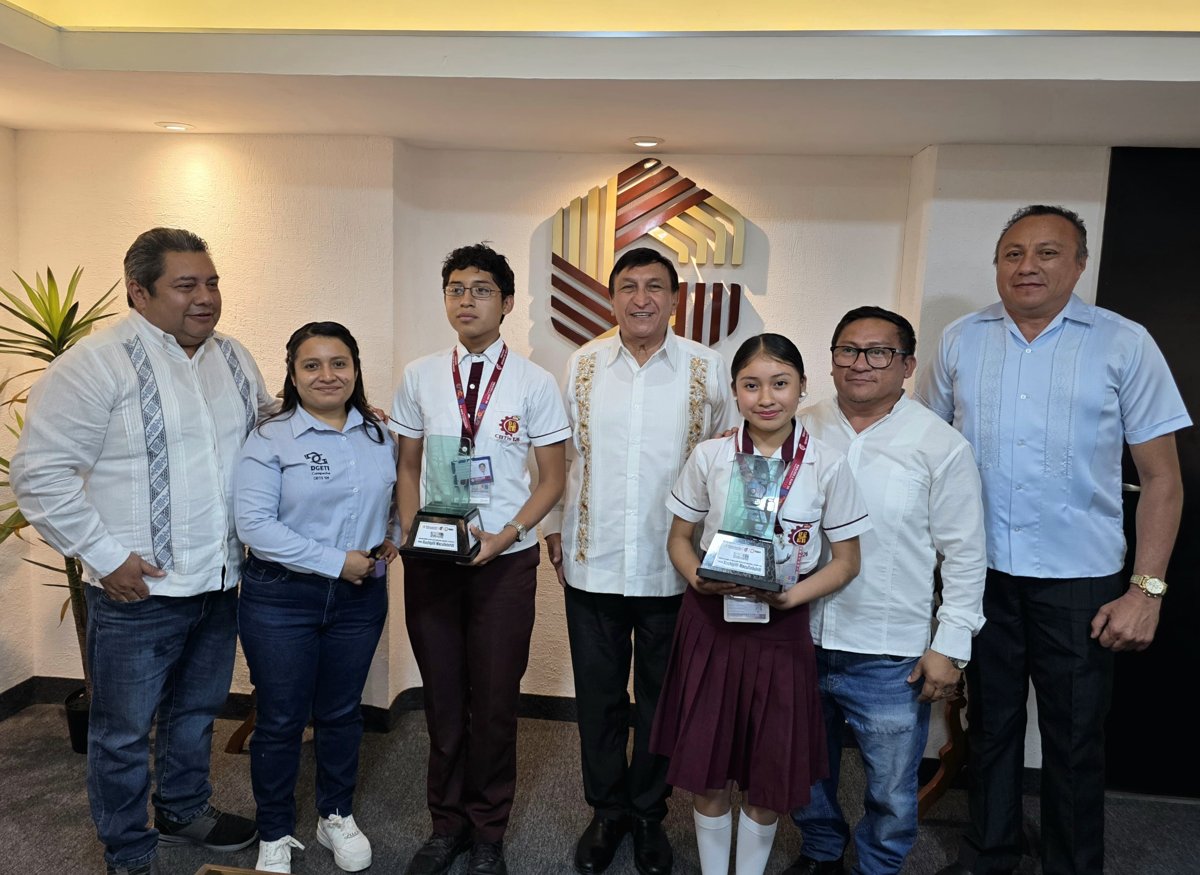 ESTUDIANTES CAMPECHANOS OBTIENEN PRIMER LUGAR EN EL ENAC DGETI 2025