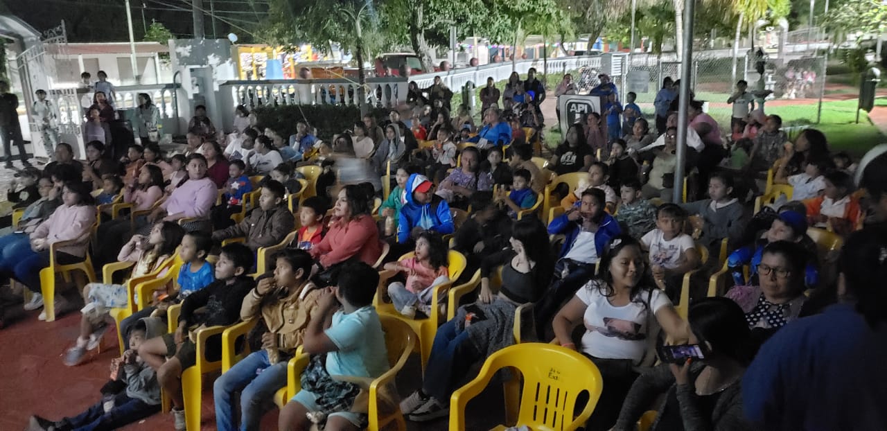 APICINE FOMENTA ENTRENIMIENTO Y CONVIVENCIA FAMILIAR EN LAS COMUNIDADES