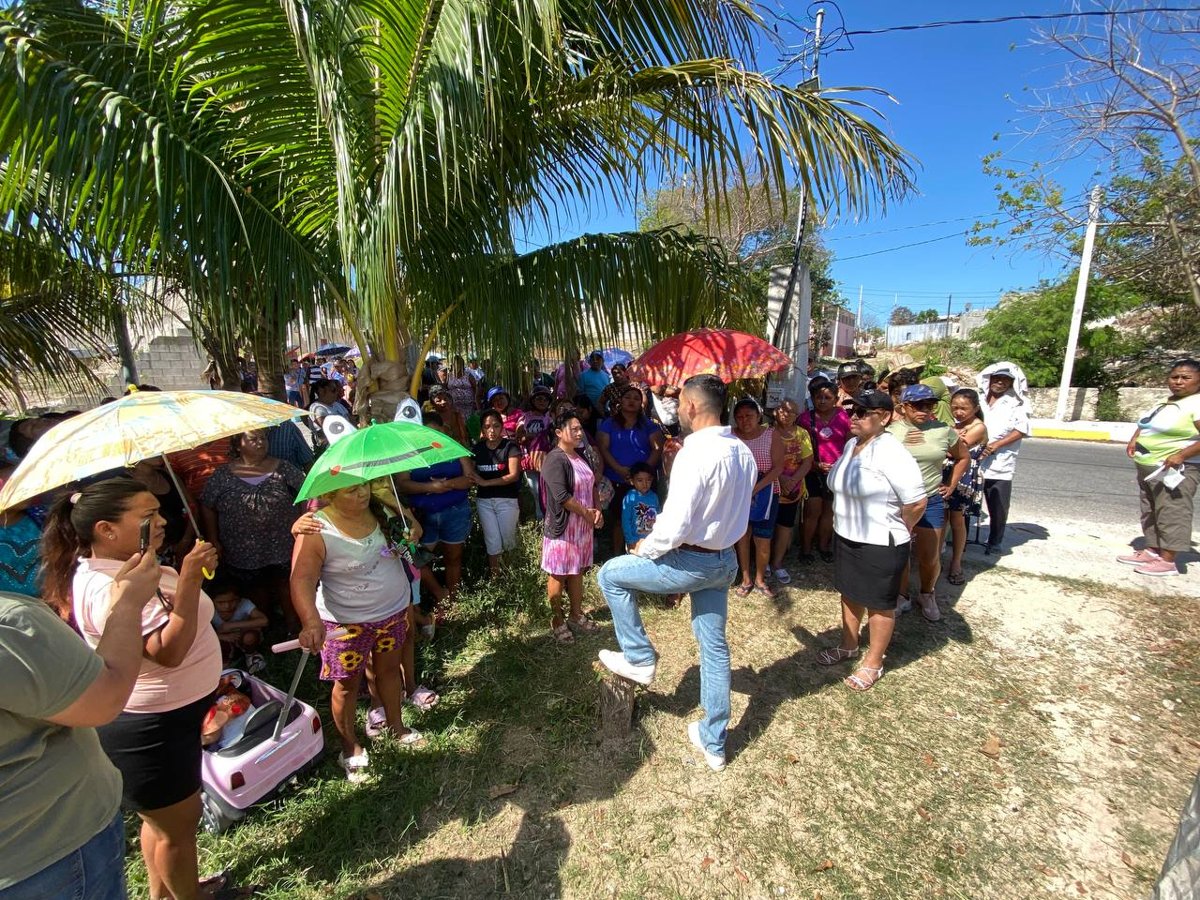 FAMILIAS DE 8 COLONIAS DE CAMPECHE RECIBEN PESCADO