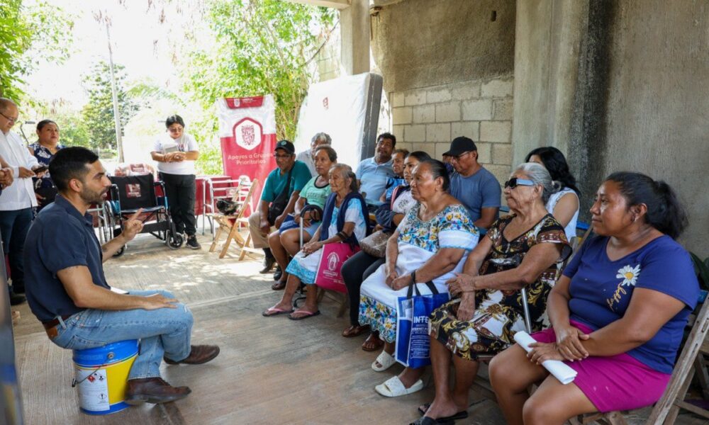 FAMILIAS DE CALKINÍ RECIBEN APOYOS PARA SU BIENESTAR