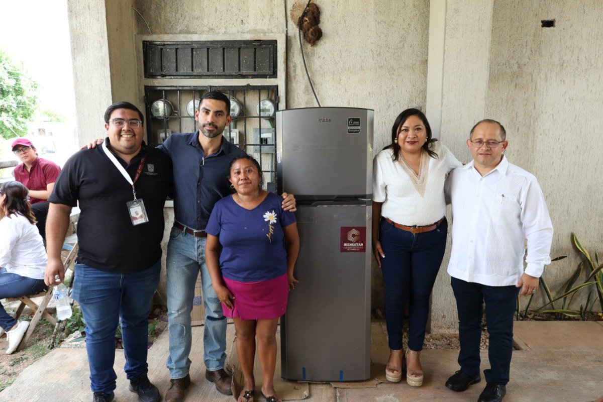 FAMILIAS DE CALKINÍ RECIBEN APOYOS PARA SU BIENESTAR