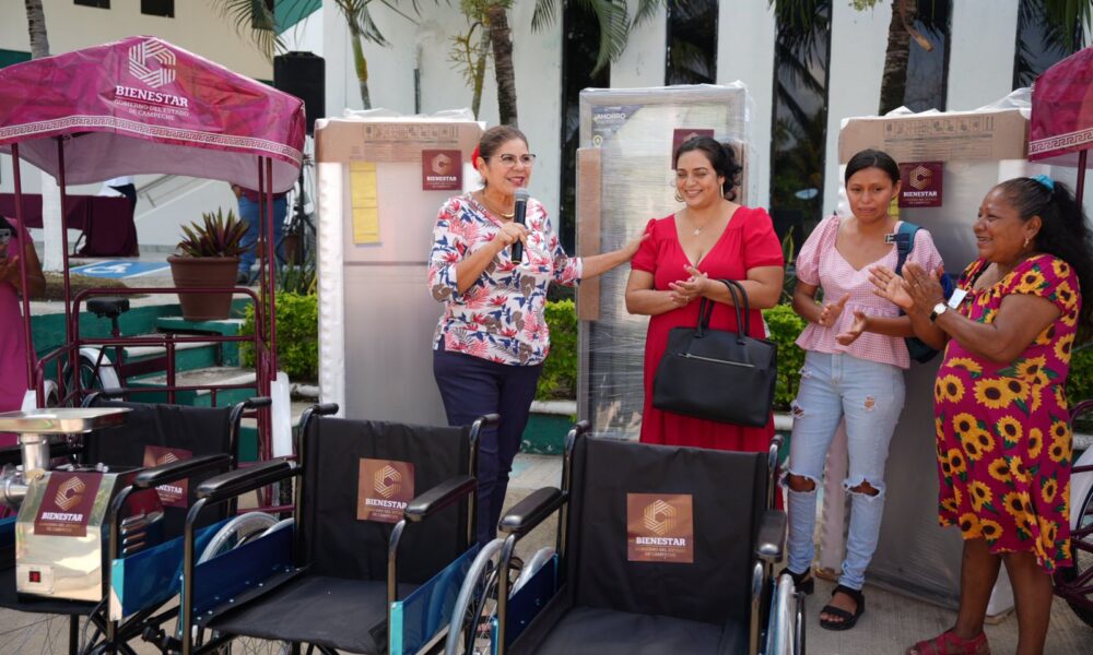 GRUPOS VULNERABLES DE FAMILIAS CARMELITAS RECIBEN APOYO