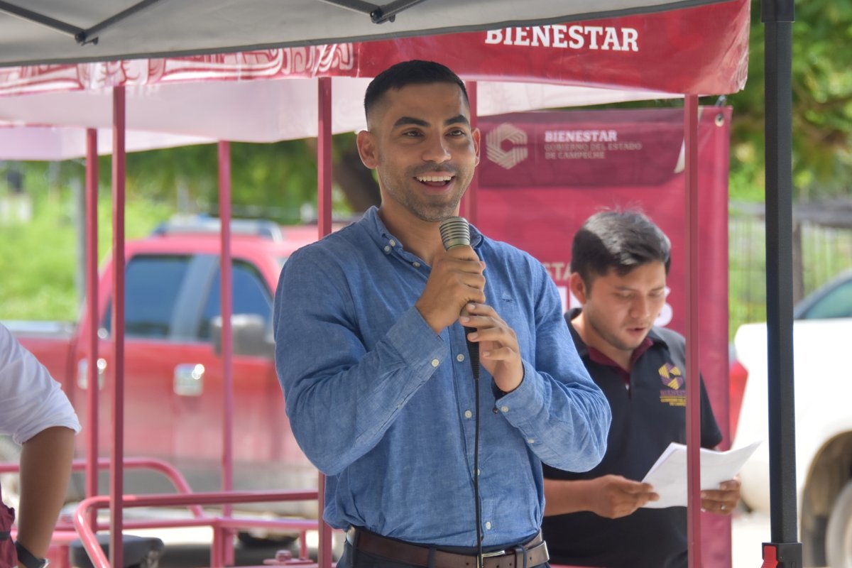 BIENESTAR ENTREGA APOYOS A FAMILIAS DE CHAMPOTÓN